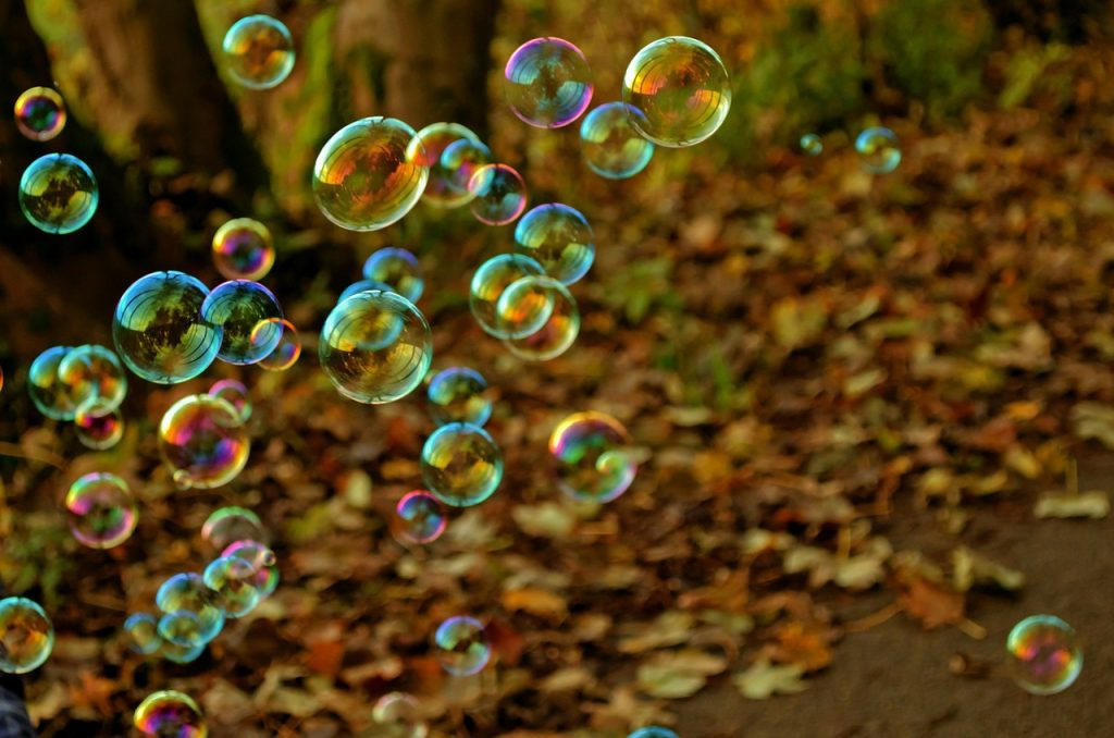 bubble-83758_1280